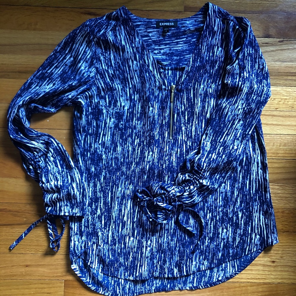Express Portofino V-Neck Blouse